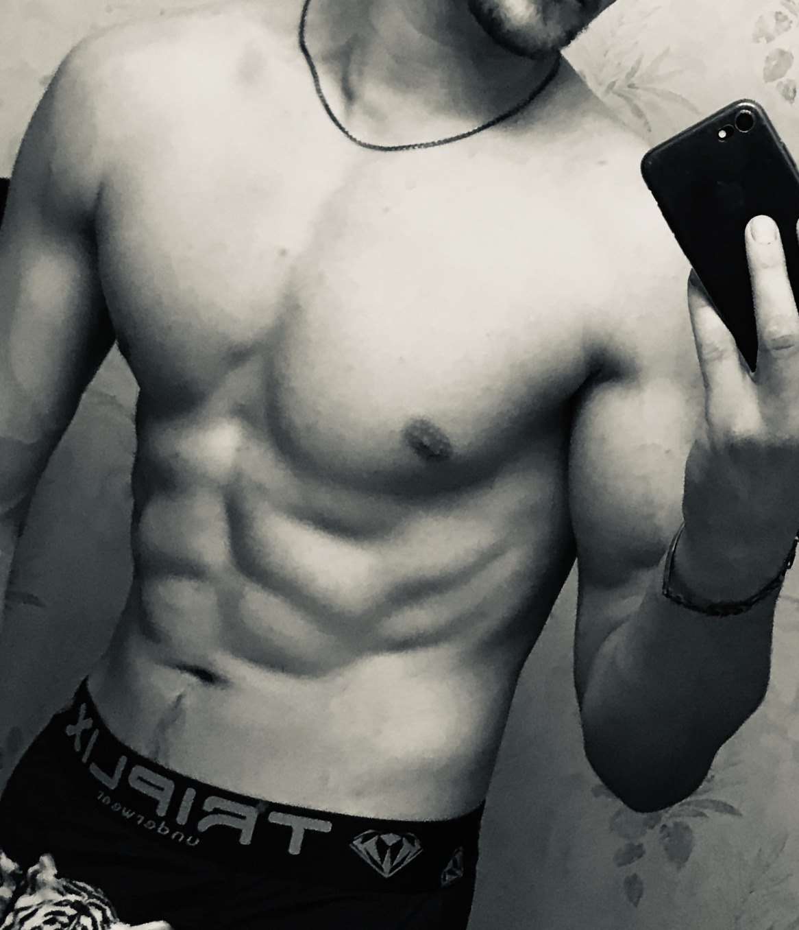 Perfil de Nihat, 27 años, ts escort en Burela