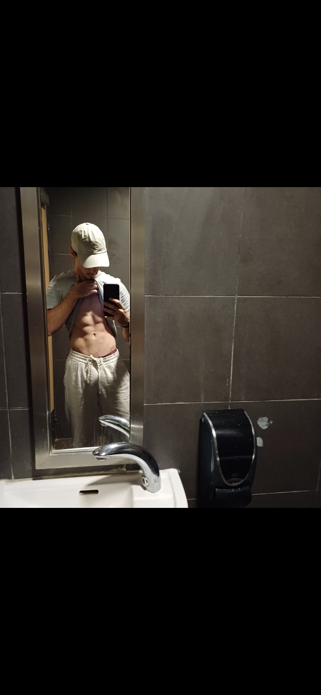 Perfil de Barthélémy, 21 años, ts escort en Burujón