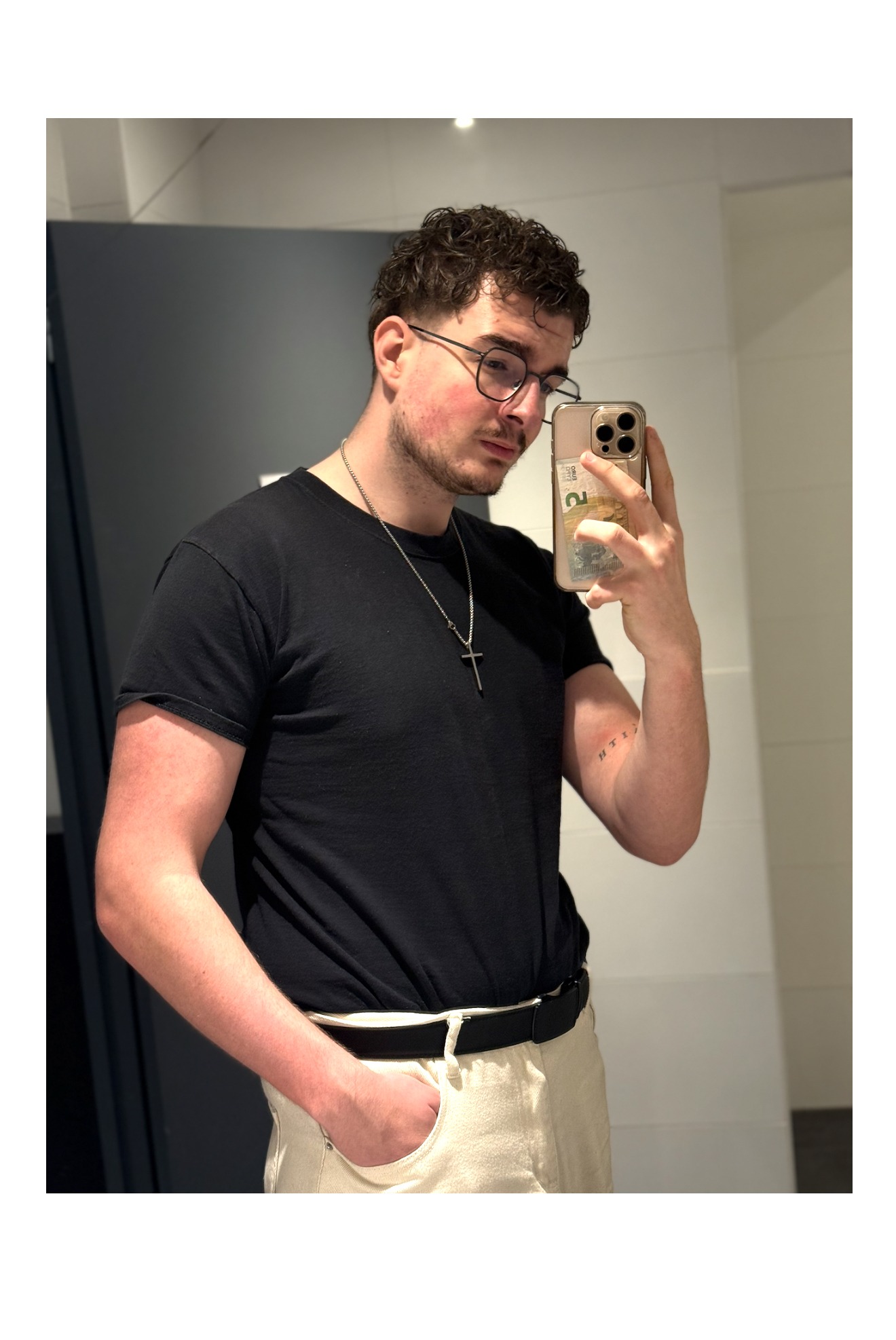 Perfil de Trystan, 21 años, ts escort en Almajano