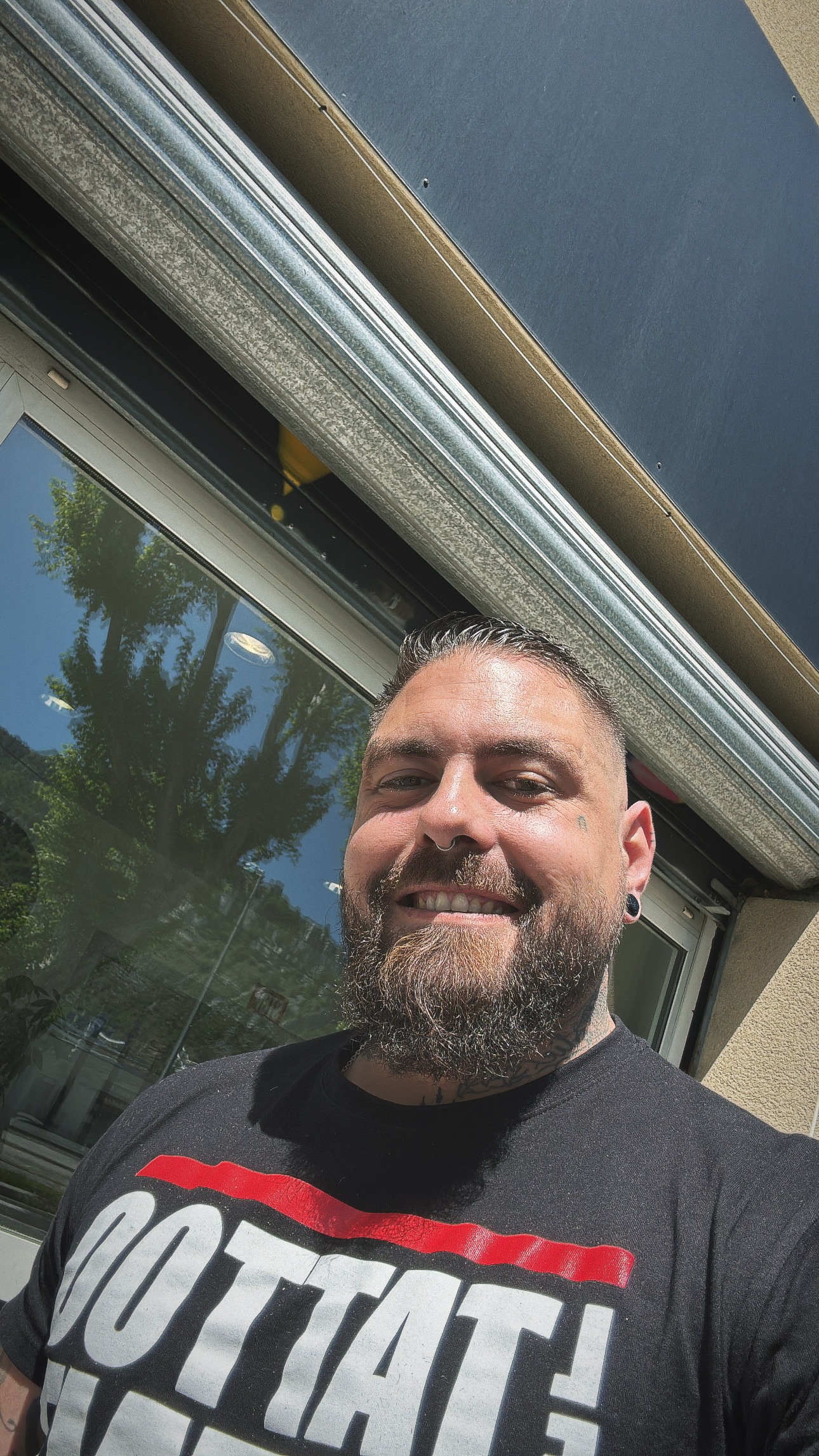 Perfil de Lancine, 36 años, ts escort en Sax