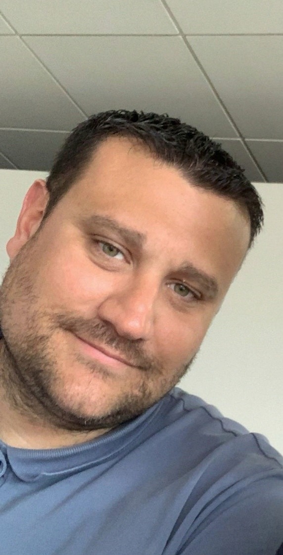 Perfil de Manek, 40 años, ts escort en Nerpio