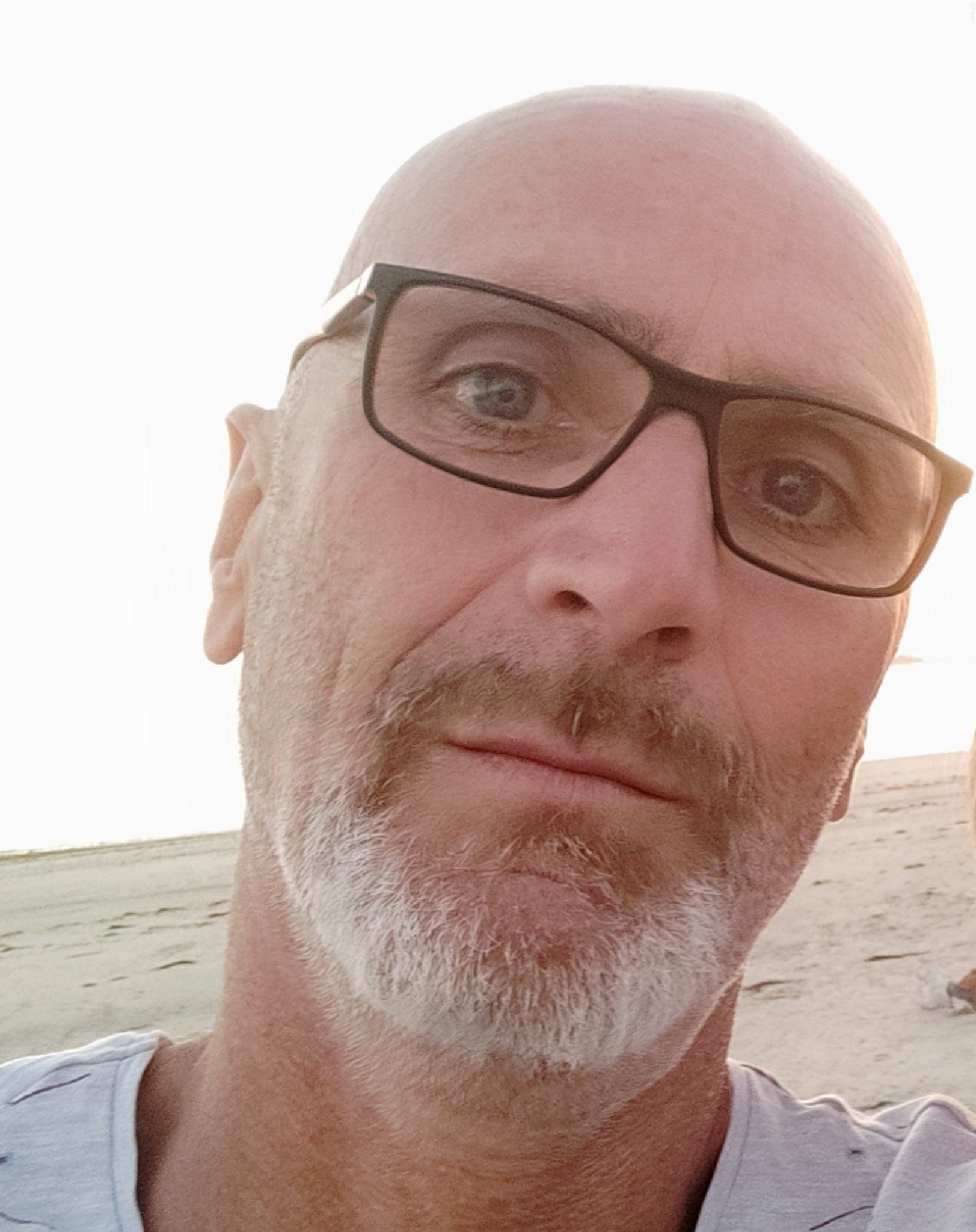 Perfil de Alistair, 55 años, ts escort en Güímar