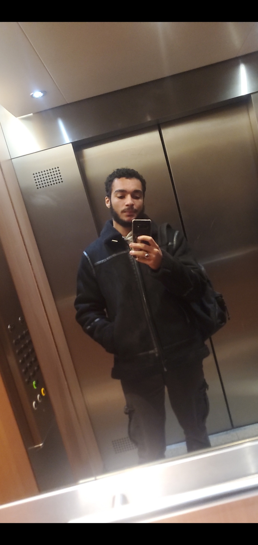 Perfil de Gonzague, 20 años, ts escort en Argés