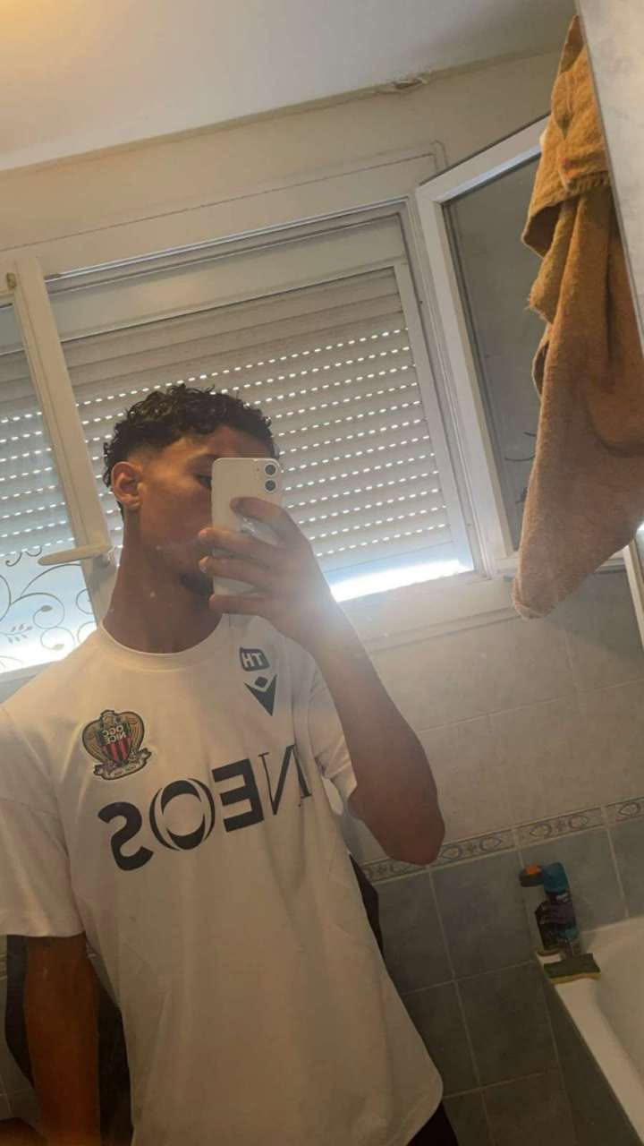 Perfil de Bouazza, 19 años, ts escort en Turón