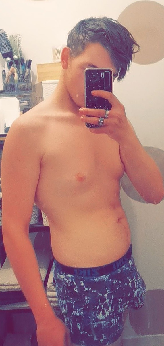 Perfil de Rocco, 20 años, ts escort en Padrones de Bureba