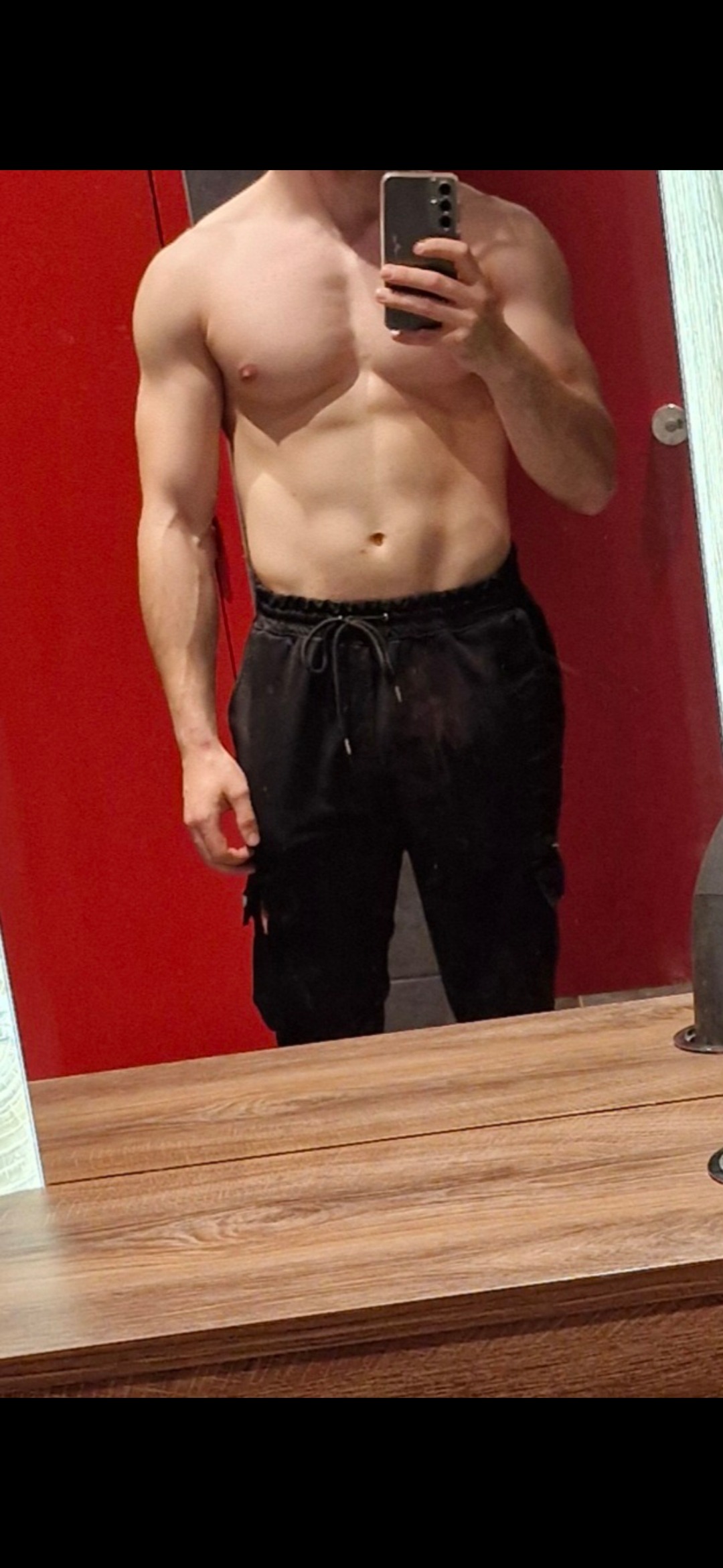 Perfil de Cosme, 25 años, ts escort en Asín