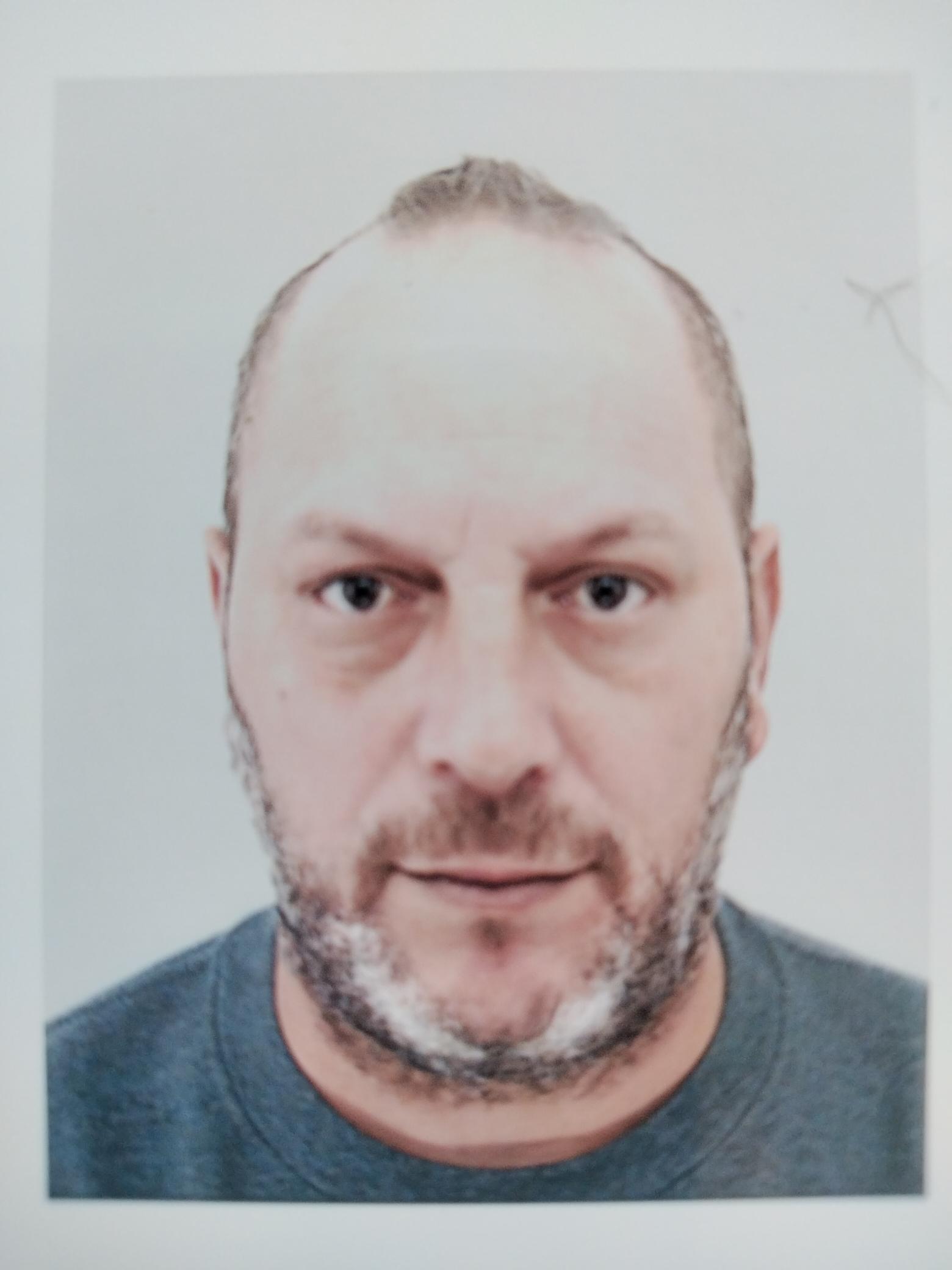 Perfil de Afif, 45 años, ts escort en Pardines