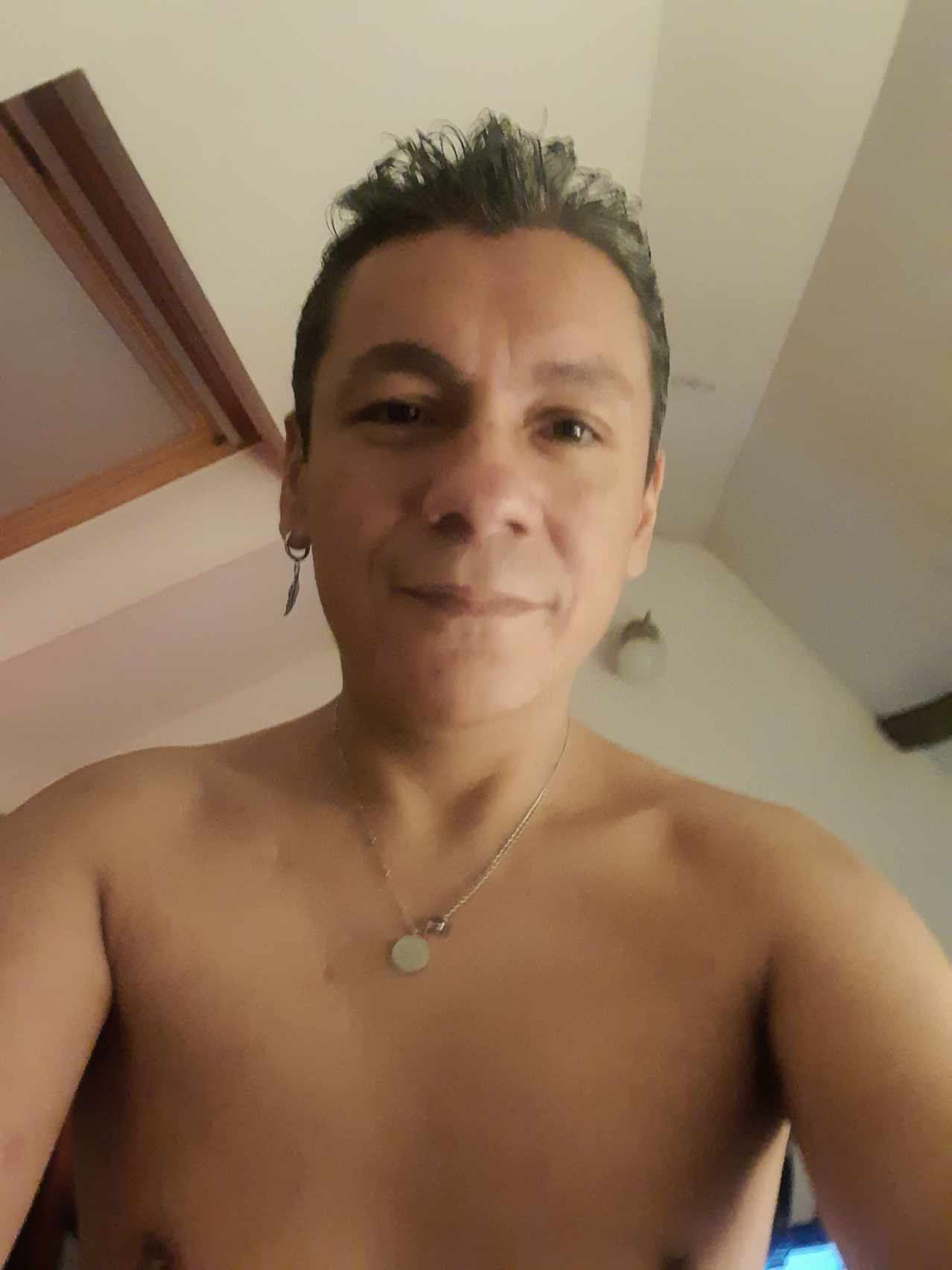 Perfil de Oumar, 40 años, ts escort en Gaucín