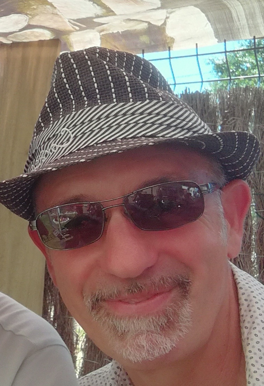 Perfil de Hilaire, 54 años, ts escort en Azuara