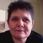 Perfil de Zena, 53 años, ts escort en Mozota