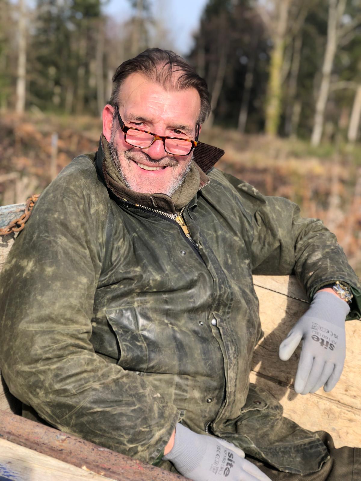 Perfil de Sigfried, 55 años, ts escort en Bisaurri