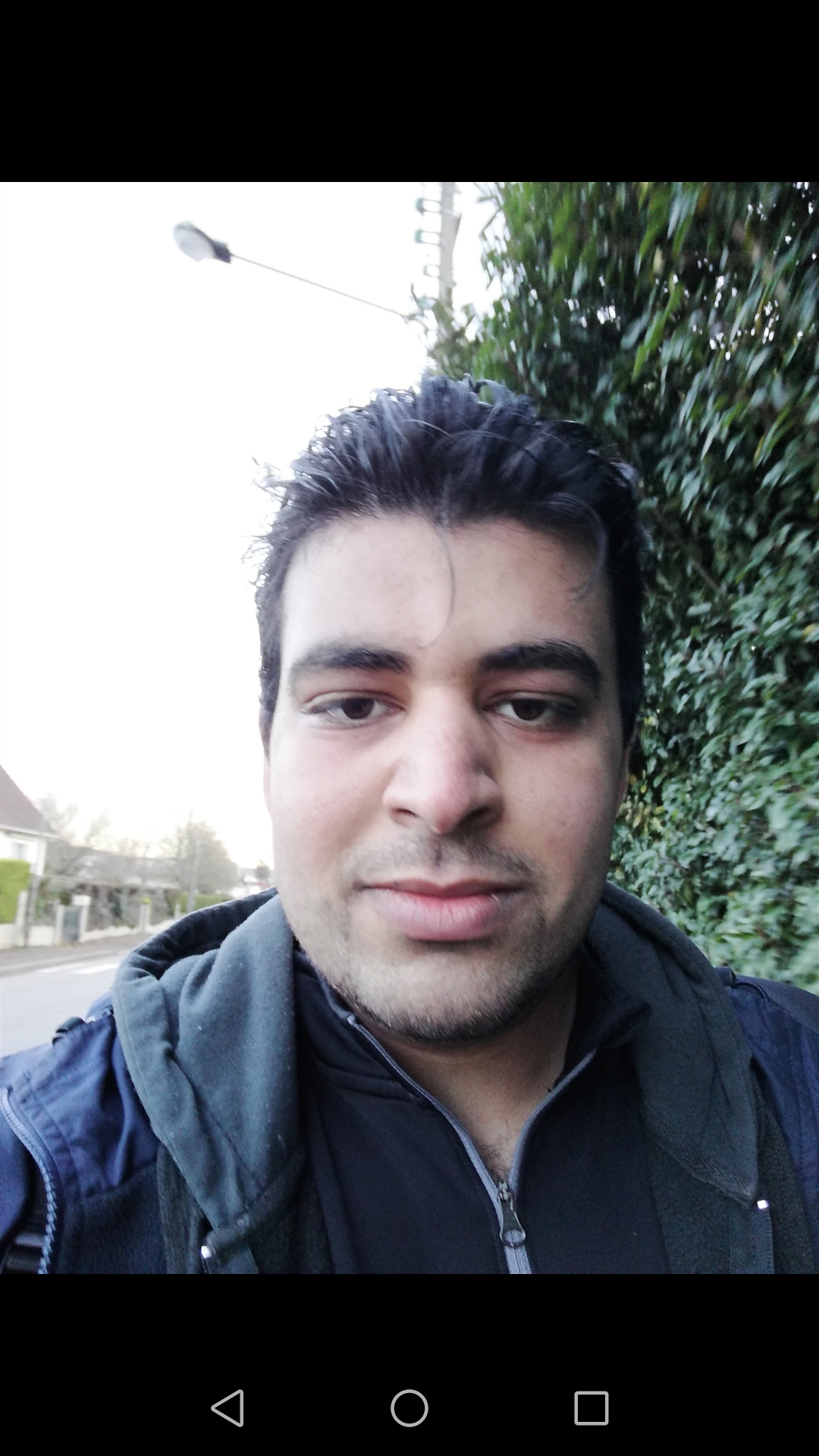 Perfil de Sanjeev, 18 años, ts escort en Mecerreyes
