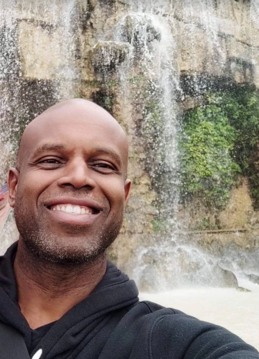 Perfil de Ron, 45 años, ts escort en Cabrils
