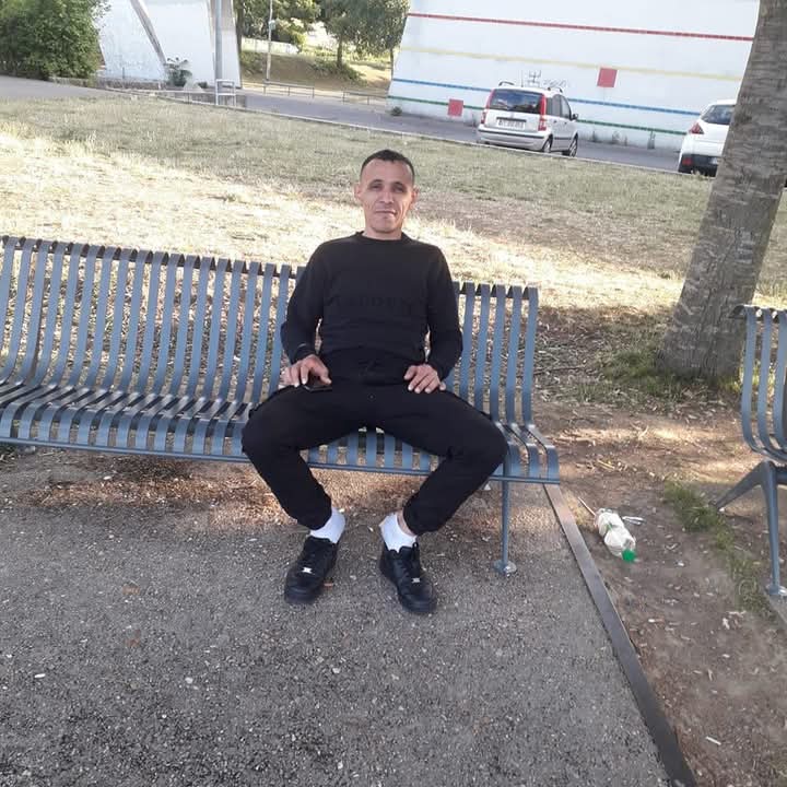Perfil de Achour, 37 años, ts escort en Pontons