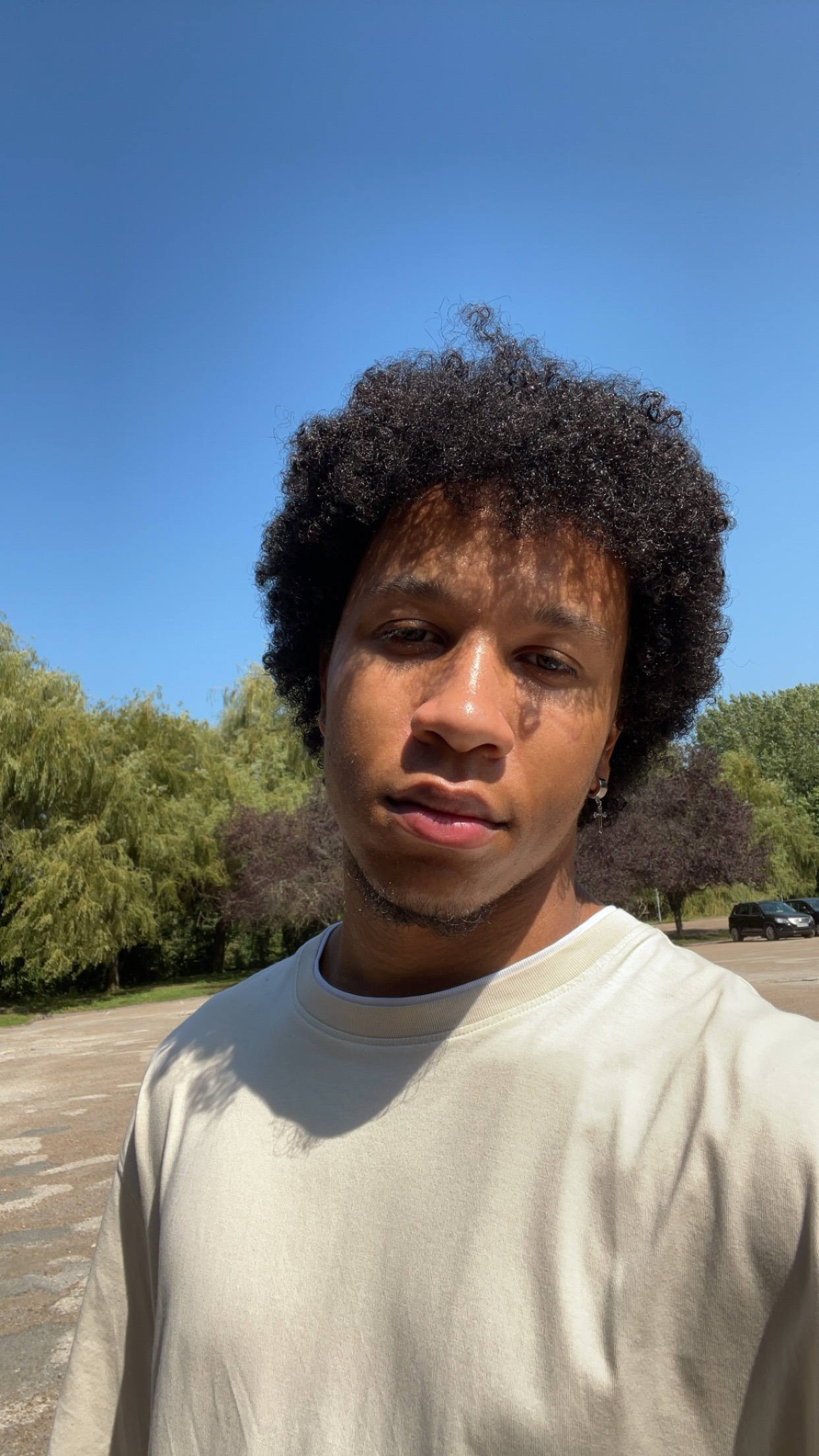 Perfil de Otniel, 21 años, ts escort en Luzaga