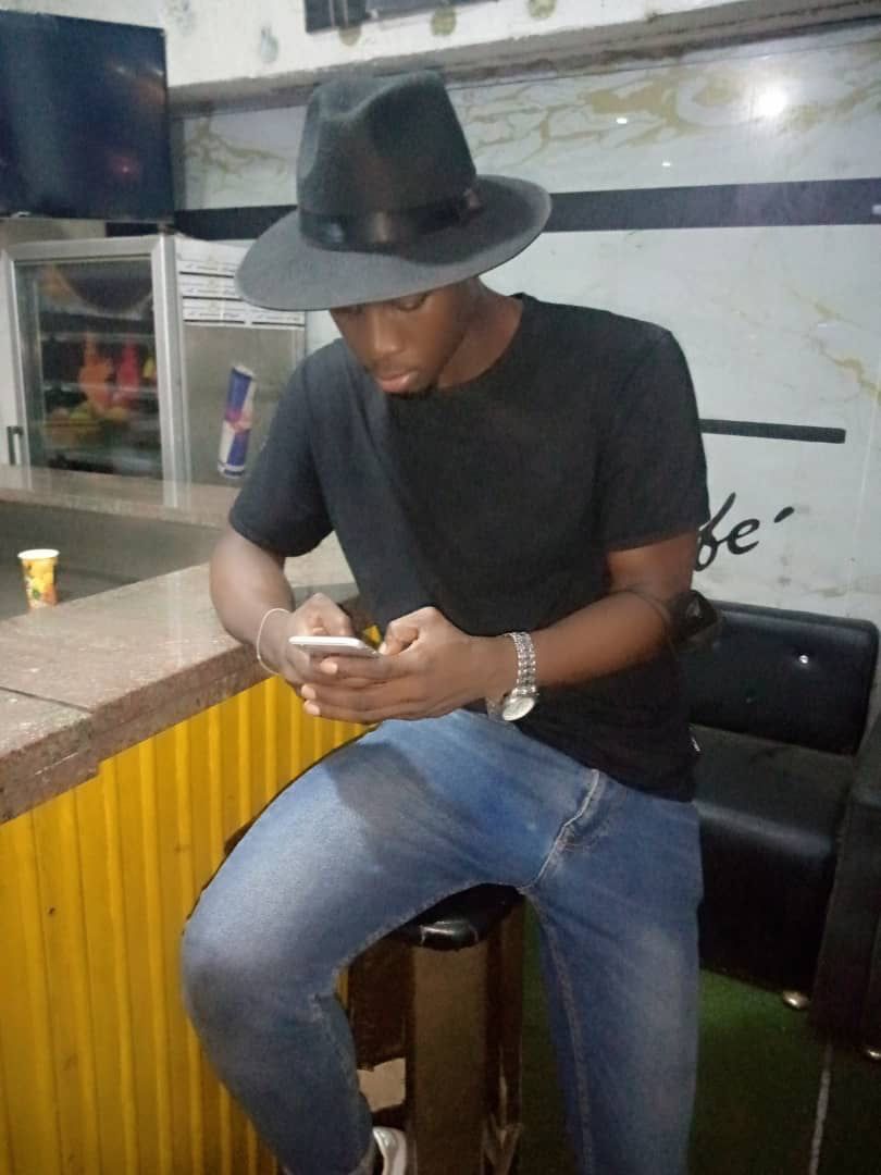 Perfil de Cyriel, 25 años, ts escort en Muñosancho