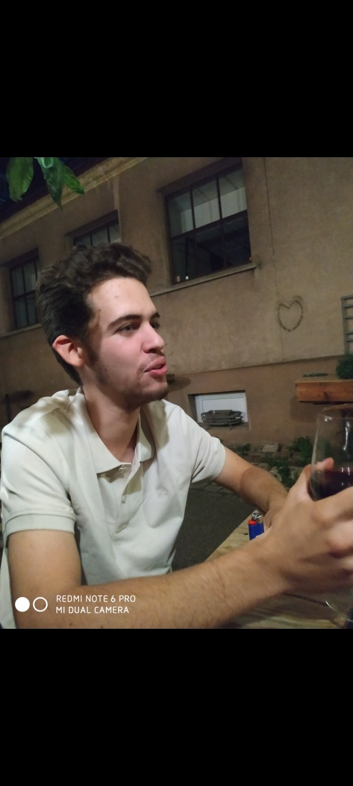 Perfil de Larbi, 21 años, ts escort en Arantzazu