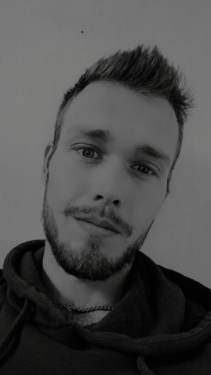 Perfil de Amro, 32 años, ts escort en Corera