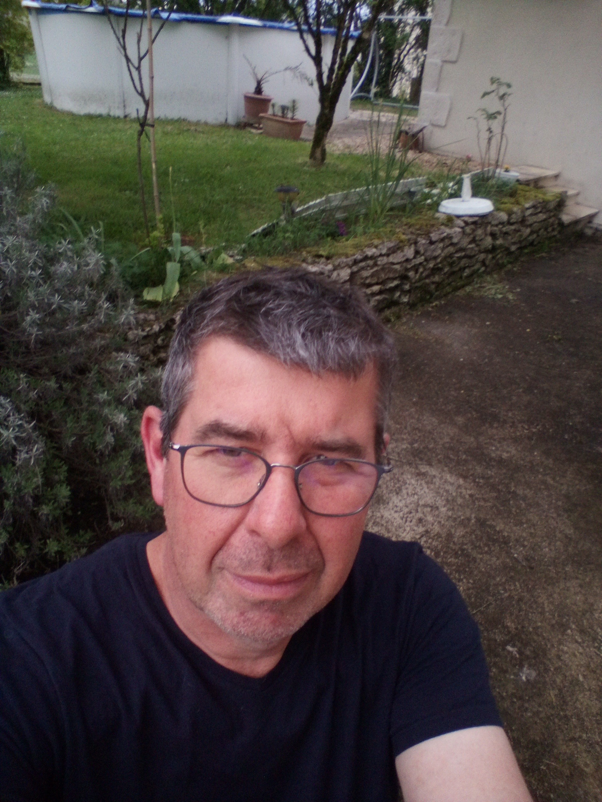 Perfil de Matthiew, 54 años, ts escort en Ahigal