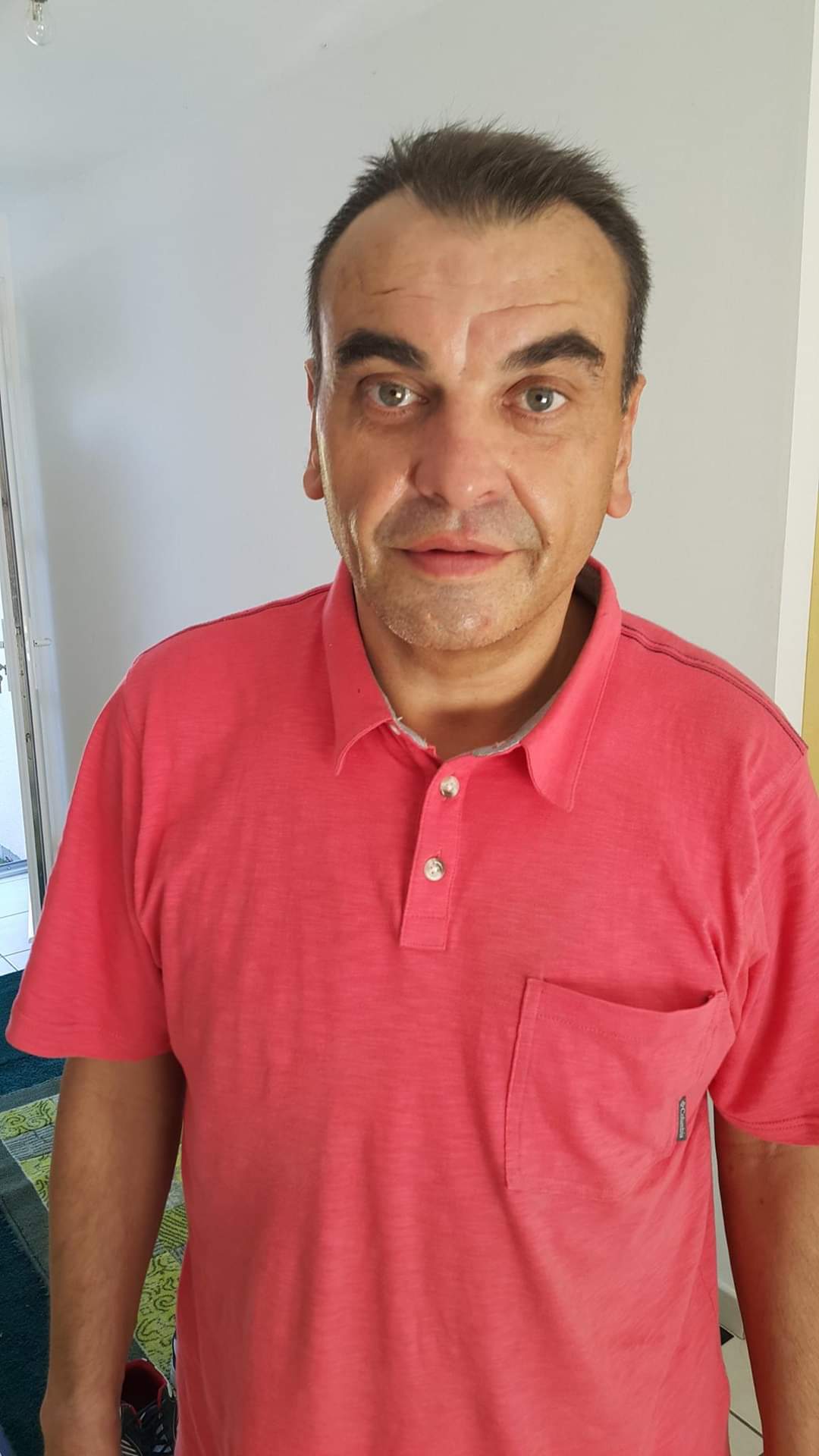 Perfil de Simao, 55 años, ts escort en Bernardos