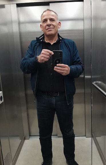 Perfil de Edgard, 51 años, ts escort en Argés