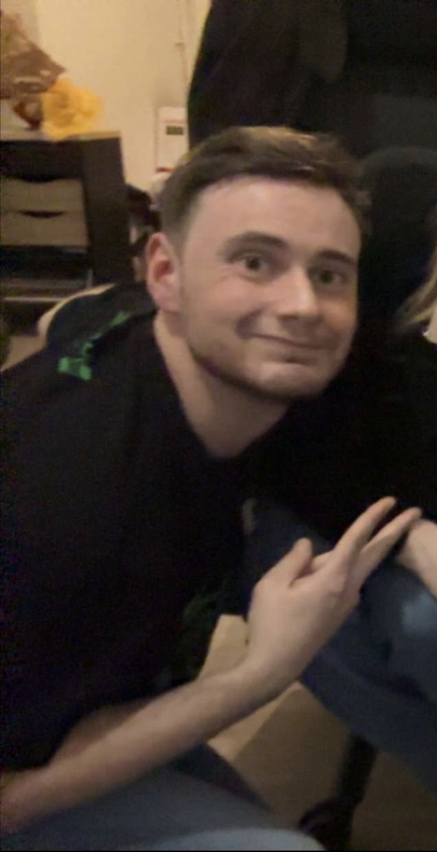 Perfil de Lukasz, 26 años, ts escort en Calmarza
