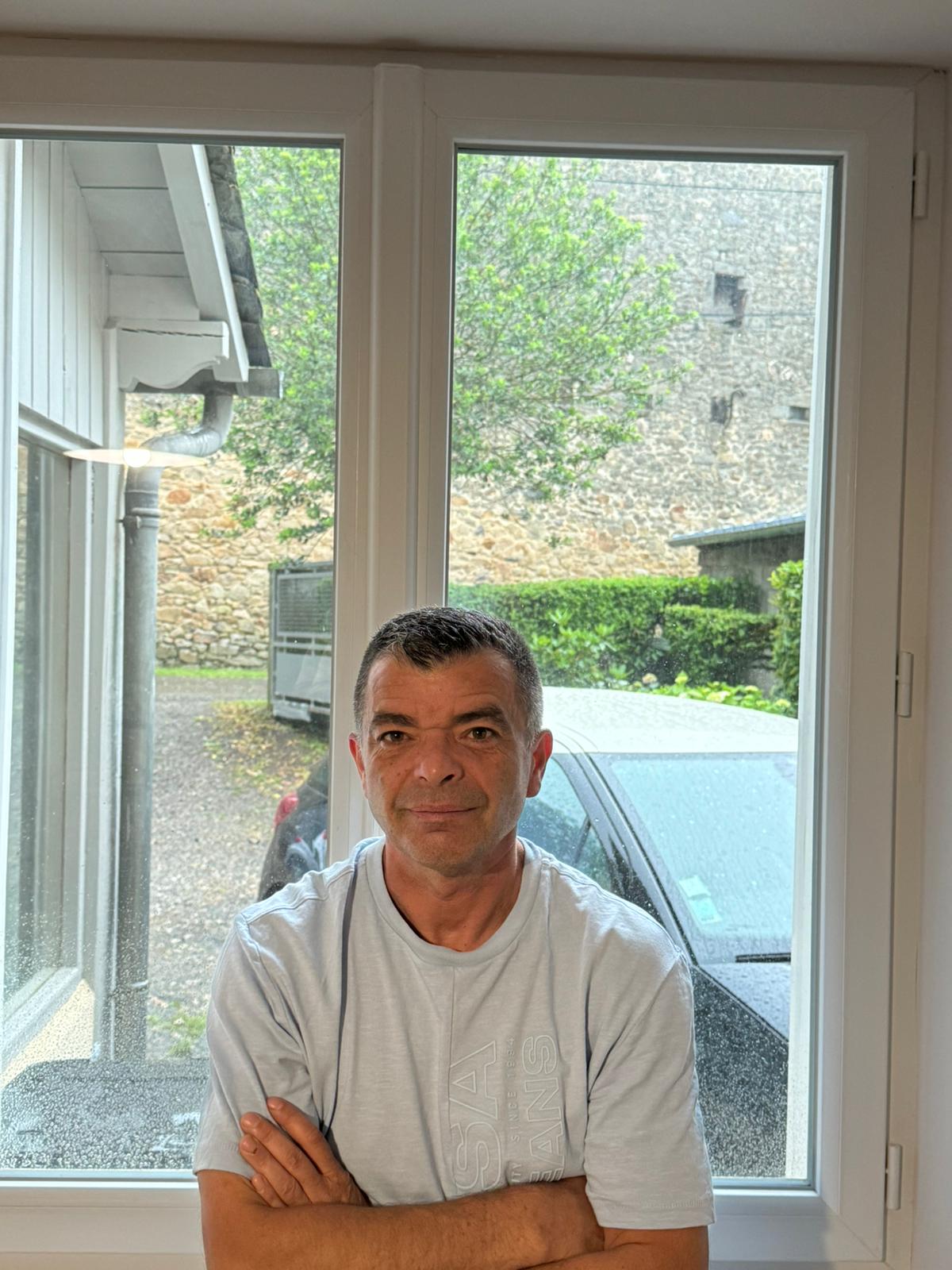 Perfil de Vasco, 48 años, ts escort en Ulldemolins