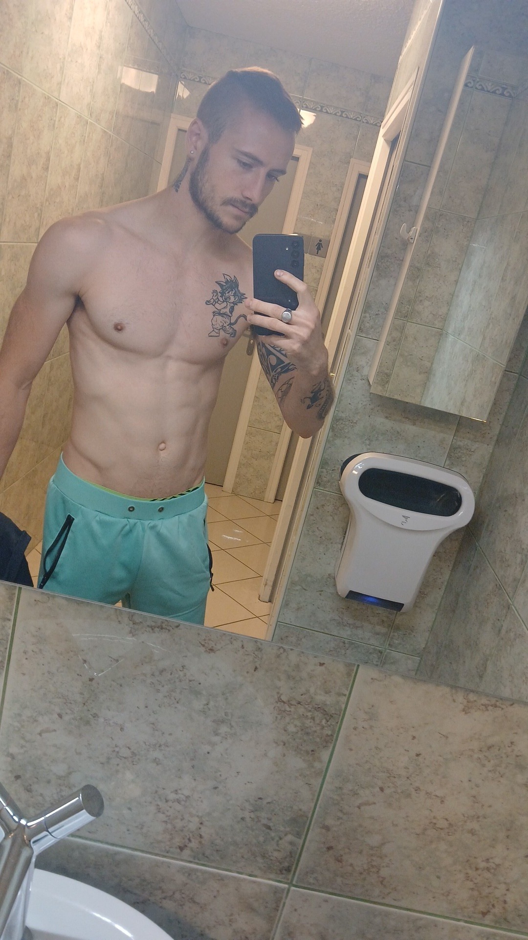 Perfil de Abdourahman, 26 años, ts escort en Cabrils